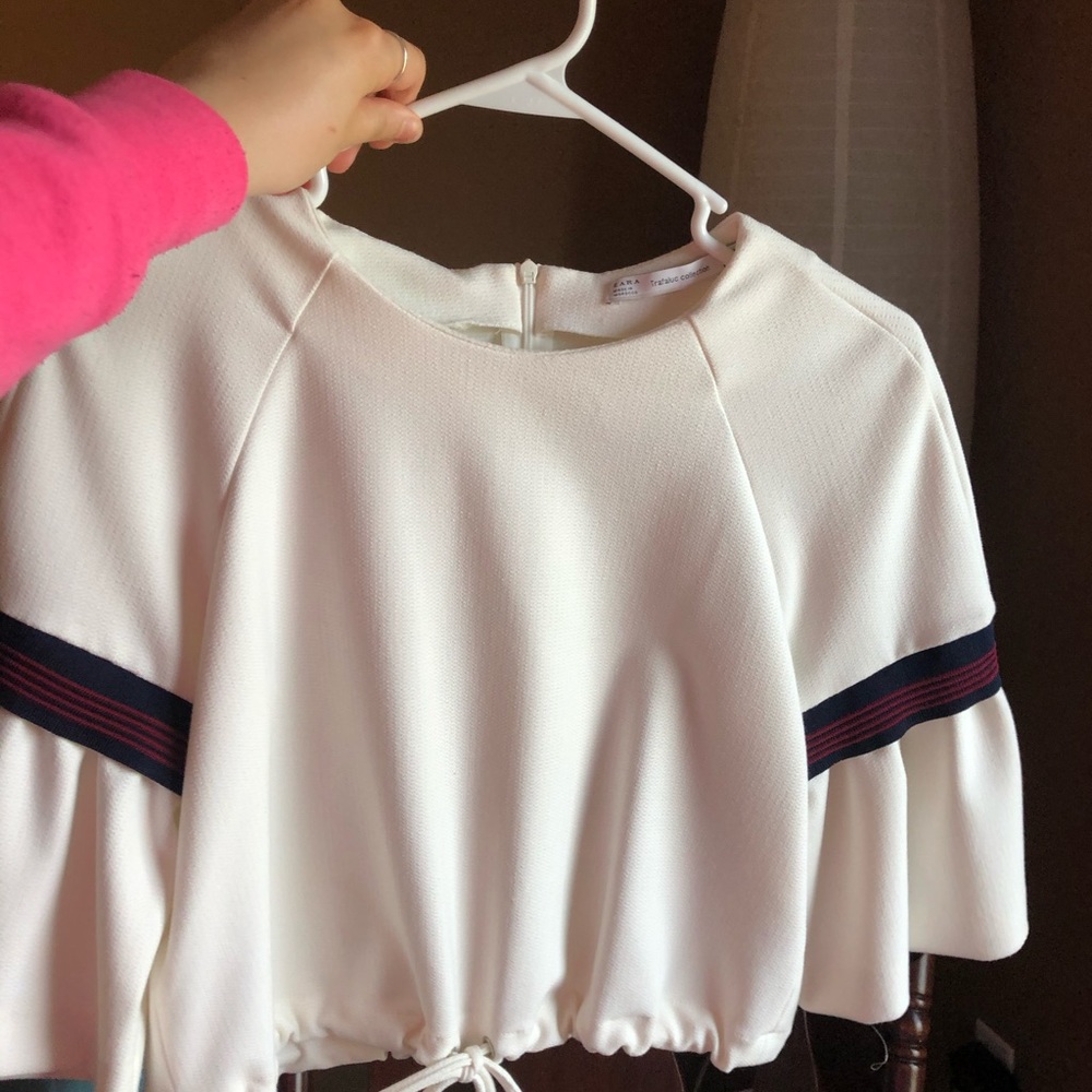 Zara top with larger sleeves & tie front.